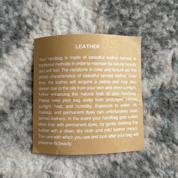 Michael Kors Soft Leather Hobo Shoulder Bag - Picture 14 of 17